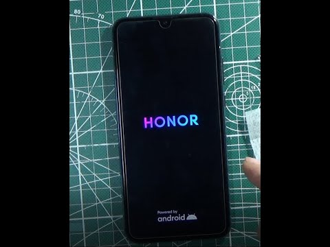 Honor 10 lite замена. Хонор на задней крышке экран.