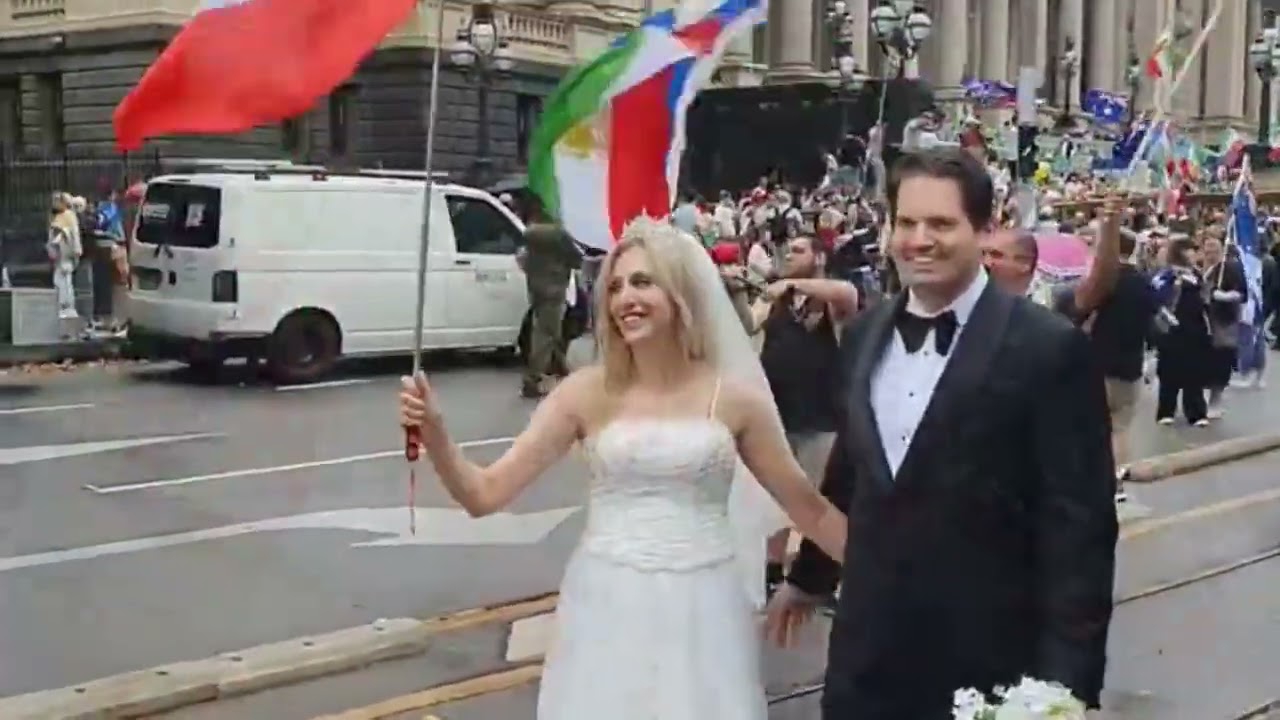 مراسم عروسی زوج خوشبخت در جشن شادی آزادی ایرانیان #‏ملبورن‏ استرالیا صبح ۲۹ فوریه یکشنبه