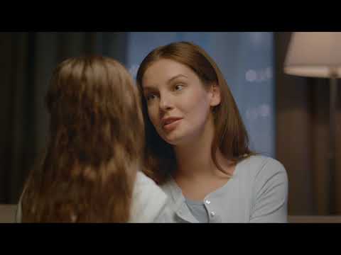 Бейне: NIVEA сезімтал теріге арналған дене