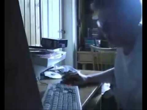Angry german kid wants to play Unreal Tournament (With translation)