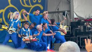 David Byrne LIVE at Jazz Fest 2026 Psycho Killer 