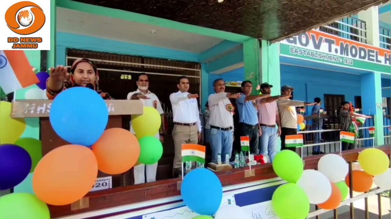 District Administration Ramban intensifies Har Ghar Tiranga Campaign,DC visits various institutions