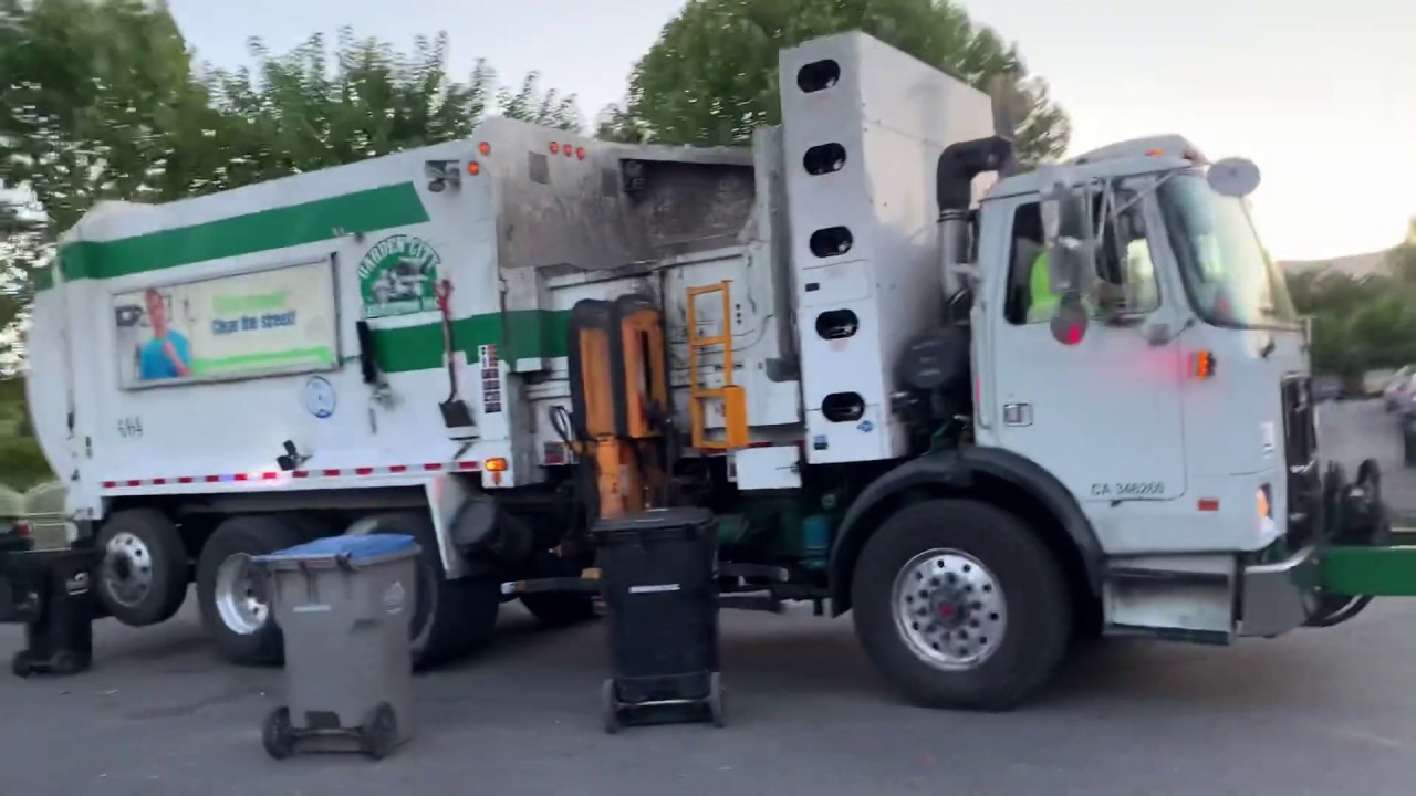 garden-city-sanitation-604-early-trash-pickup-youtube