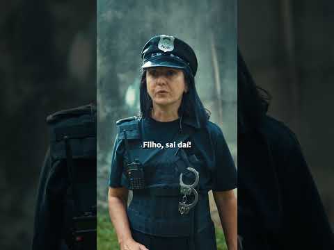 POLICIAIS acharam um Dinossauro