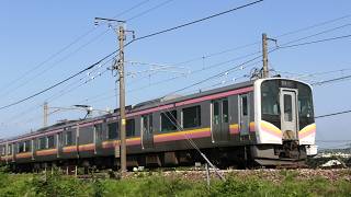 E129系B2編成451MとE129系B13編成444M　信越本線