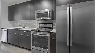 A South Loop -18 studio at the amenity-rich 1000 South Clark