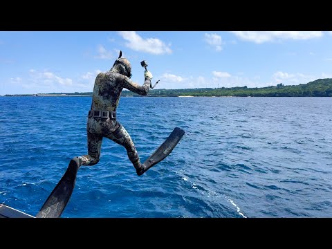 Diving Fisherman Masaru - YouTube