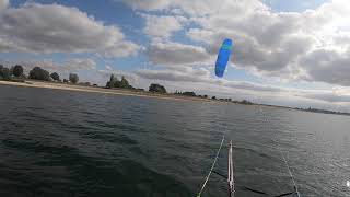 Kite loop waterstart, 5 knots wind