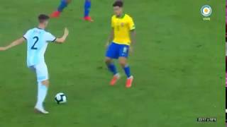 Juan Foyth Destroys Coutinho Brazil Vs Argentina