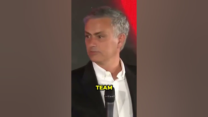 Jose Mourinho Surprises Scott McTominay with 'Player of the Year' Award! #scottmctominay