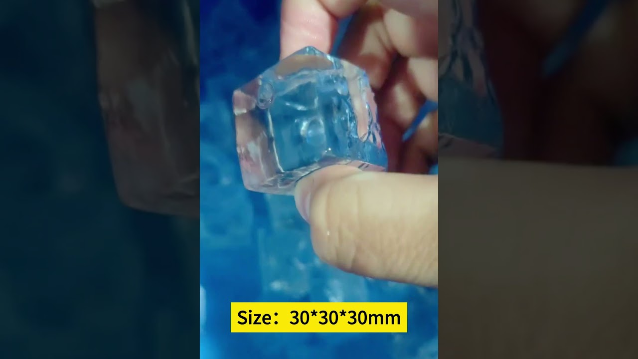 Solid ice cubes