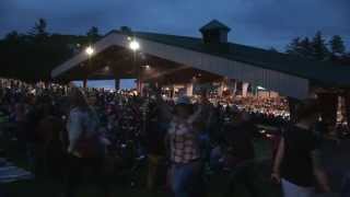 Bank of New Hampshire Pavilion at Meadowbrook: Lovin' It Live