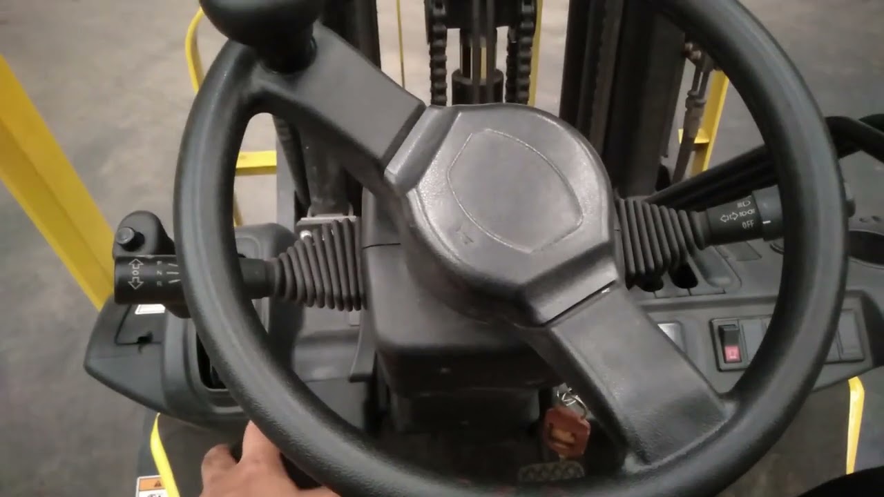 การขับรถยก  รถโฟคลิฟก์เบื้องต้น  ขั้นพื้นฐาน สำหรับคนที่เพิ่งเริ่มขับ  รึมาหาความรู้คร่าวๆ