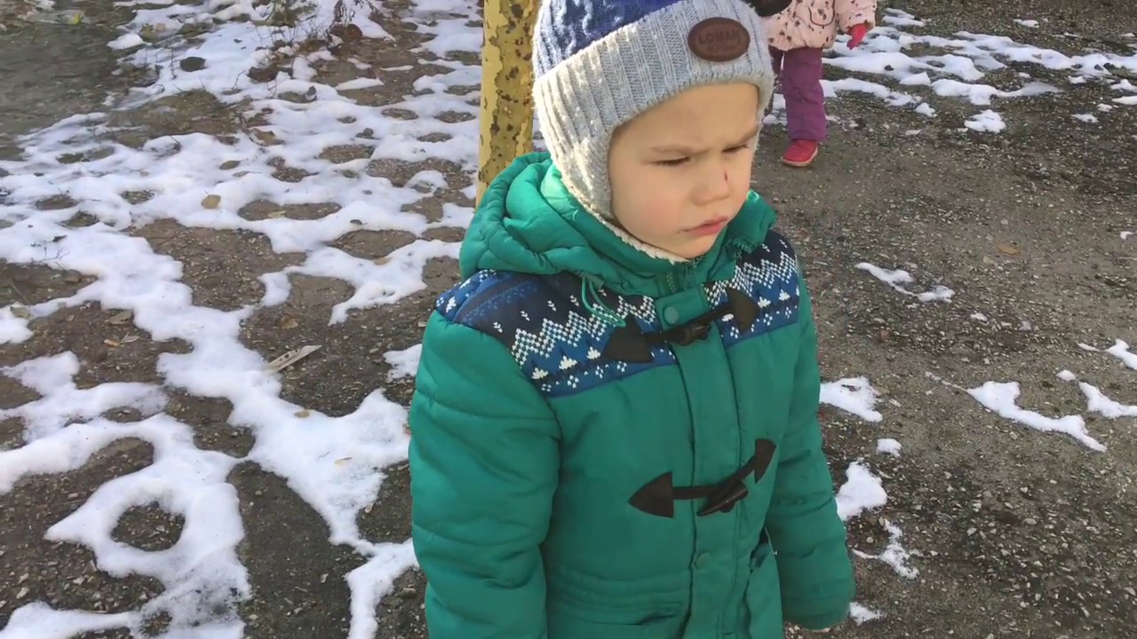 Влог:Утро.Гуляем на улице.Домашние дела.Ответ на комментарии.Ужин.(20.11.16г) - YouTube