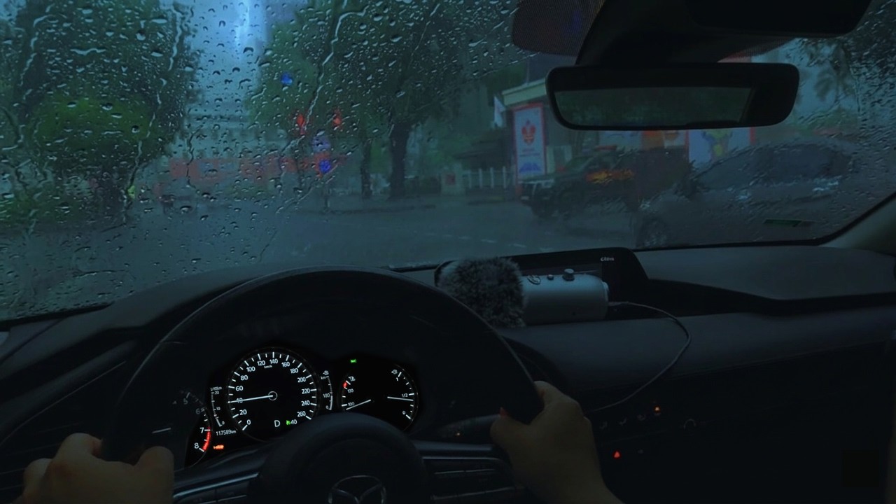 Rain Driving ASMR at Night 🌧️ Driving in Heavy Rain with Cozy Car ...