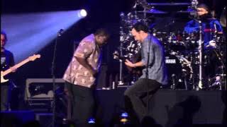 Dave Matthews Band with Vusi Mahlasela - Everyday