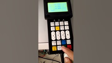 เครื่องกลึงไม้ CNC การป้อนชิ้นงานแบบอัตโนมัติ