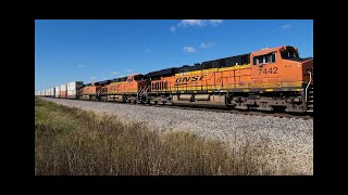 😎🔥 (High-Def!) Super-Fast BNSF Intermodal Racing East!👍🎯