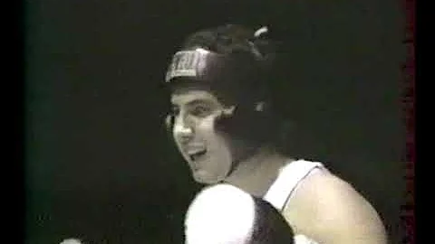 Mike Tyson vs Kelton Brown II (amateur) 23 August ...