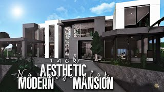 Aesthetic Hillside Modern Mansion 140k| No Large Plot| ROBLOX Bloxburg