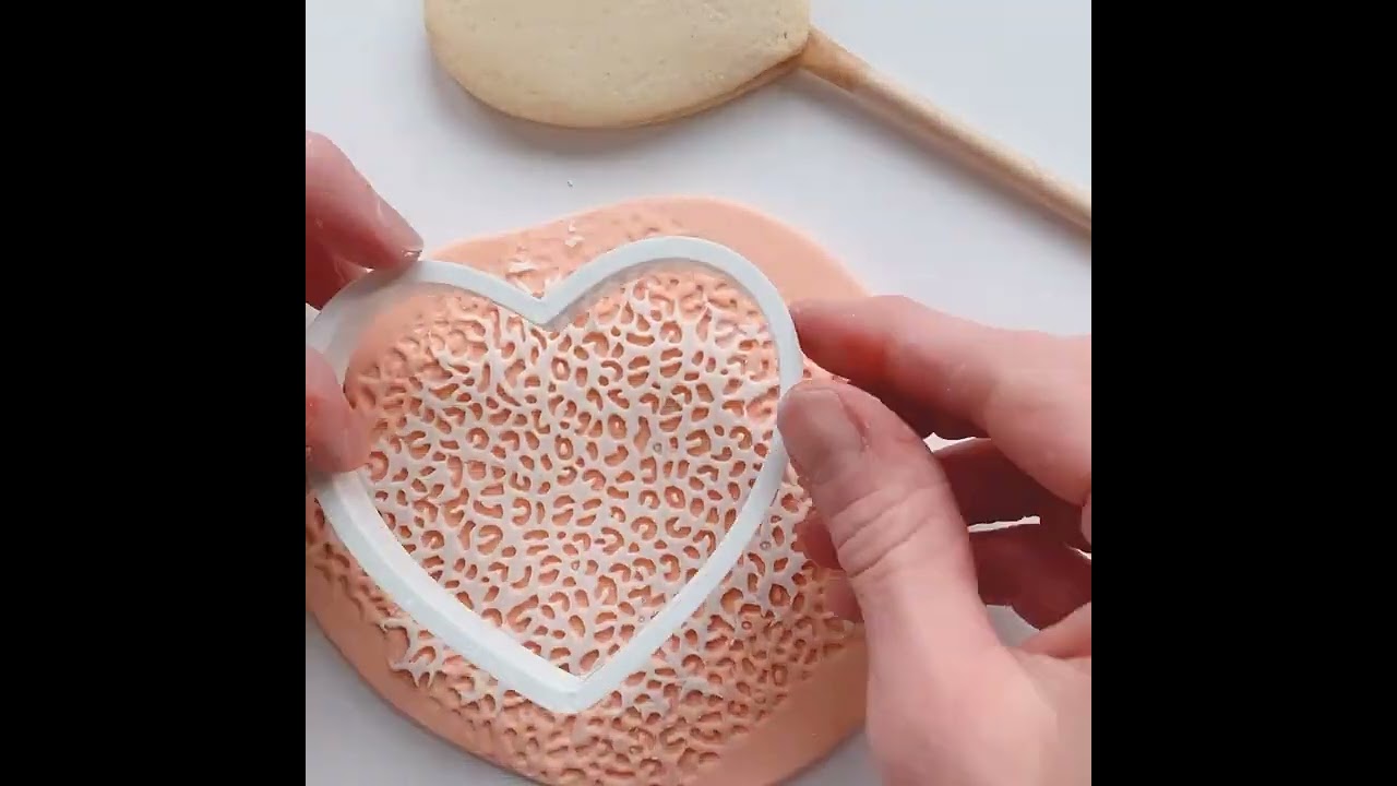 FUNSHOWCASE Moule Silicone 3D Léopard Assis – 8,1 Cm Haut, Pour Décoration Gâteau, Fondant, Résine, Savon & Argile