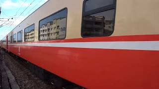3198次區間車與513次莒光號通過斗南鎮舊社平交道