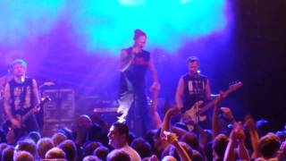 Donots - Stop the Clocks (Live in Erlangen - E-WERK, 29.11.2016)