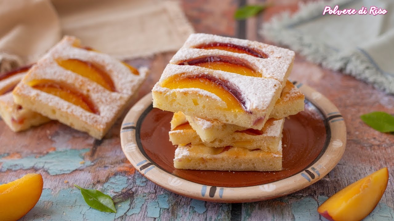QUADROTTI ALLE PESCHE soffici | Ricetta Facile | Polvere di Riso