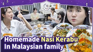 This is the most delicious Nasi Kerabu we've ever eaten.. home cooking is the best!!