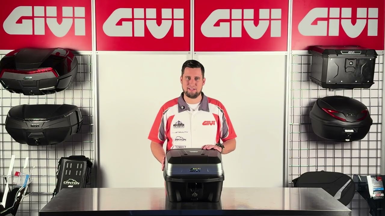 GIVI B32N - YouTube