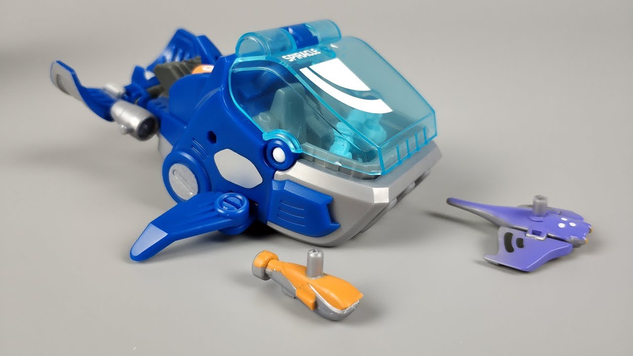 52TOYS BEASTBOX LEVIATHAN - YouTube