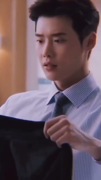 😂she wanted to see his abs😍#short#kdrama#leedongwook#kdramalovers#funny#kimgoeun#kdramaworld