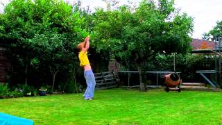 Round Off Flash Kick (Parkour and Freerunning)