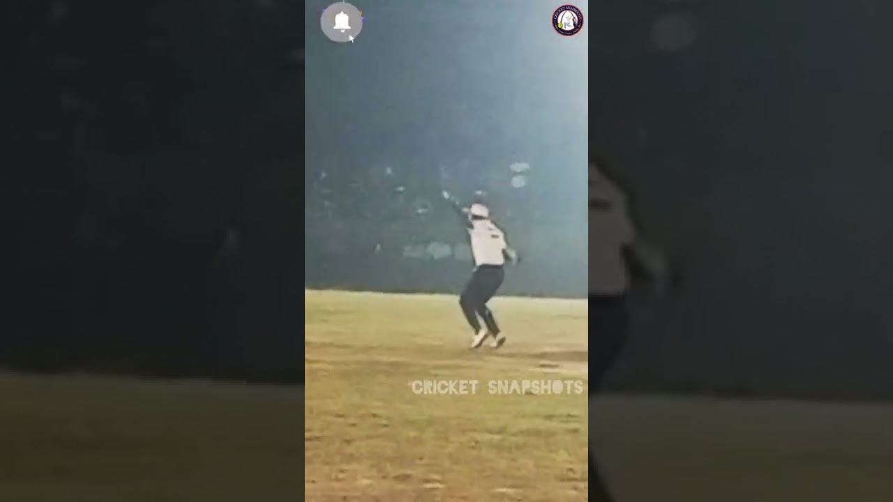 Umpire Babul Unique Out Signal 😂 