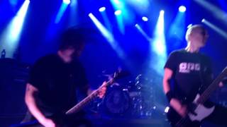 Entwine - Surrender (Live at Tavastia, Helsinki, 06/10/2016)