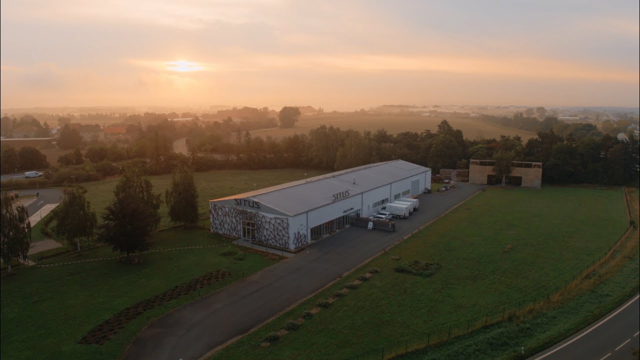 SITUS - rodinná manufaktura vyrábějící nábytek z masivního dřeva