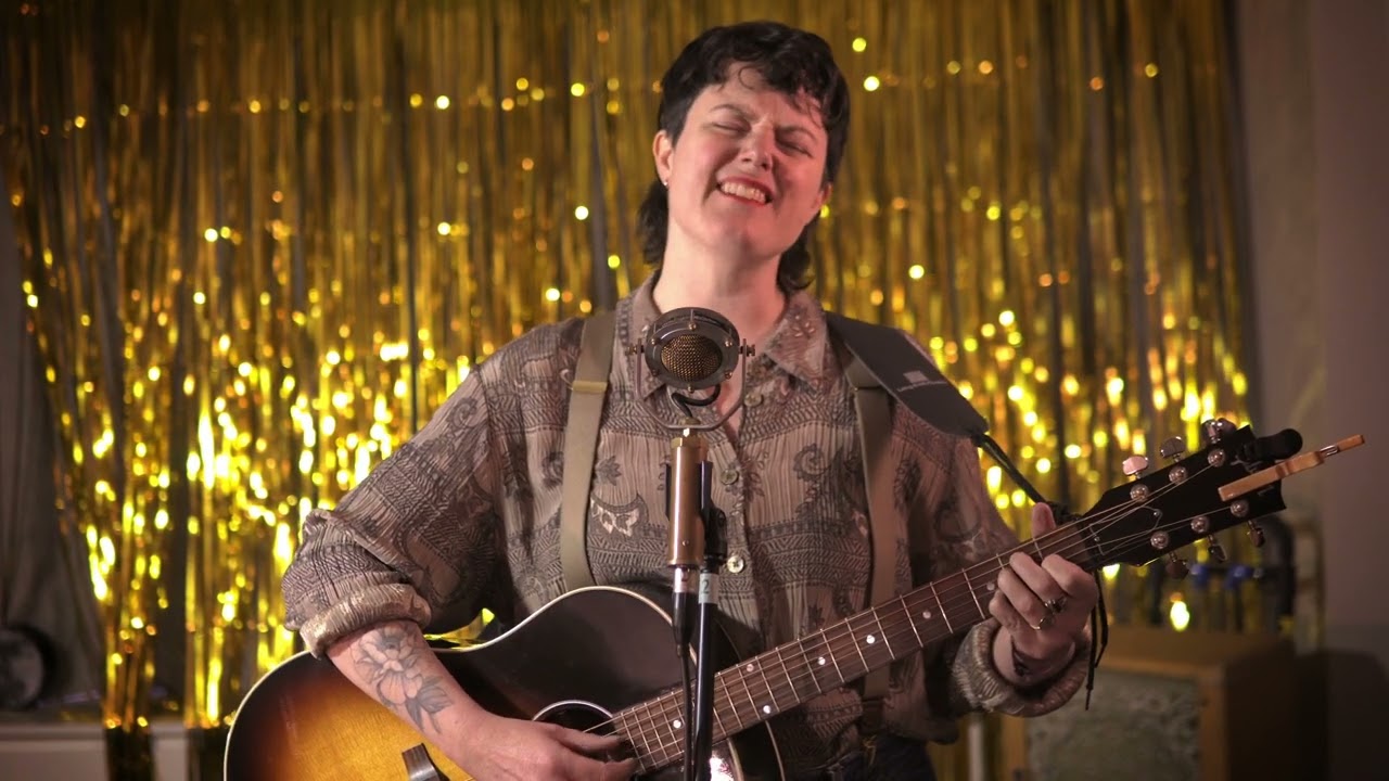 Elise LeBlanc - Bound to Wander - Live from Folk Alliance Montreal #42