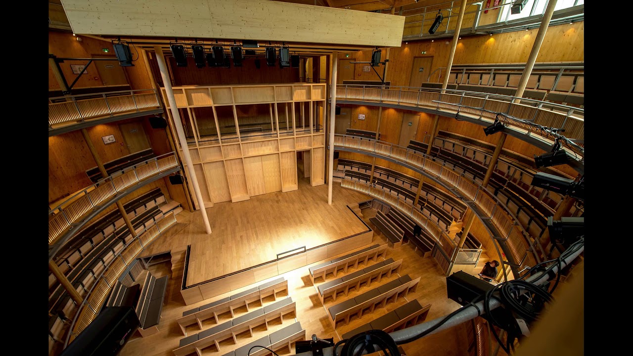 Vivaldi: Stabat Mater [Orlinski] LIVE - YouTube