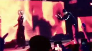 Jay-Z Bows To Beyoncé