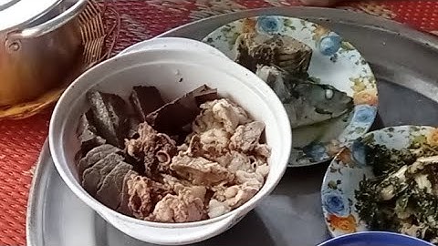 Chình biển sào đinh lăng,mắm cá cơm,canh ngót cá nục.Bửa cơm ngày mưa gió trên đảo Lý Sơn