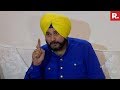 After Hug, Congress' Navjot Singh Sidhu Praises Pak Army Chief