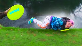 NEEE!!😱😱 IK VAL IN HET WATER TIJDENS HET FRISBEEËN! #2723