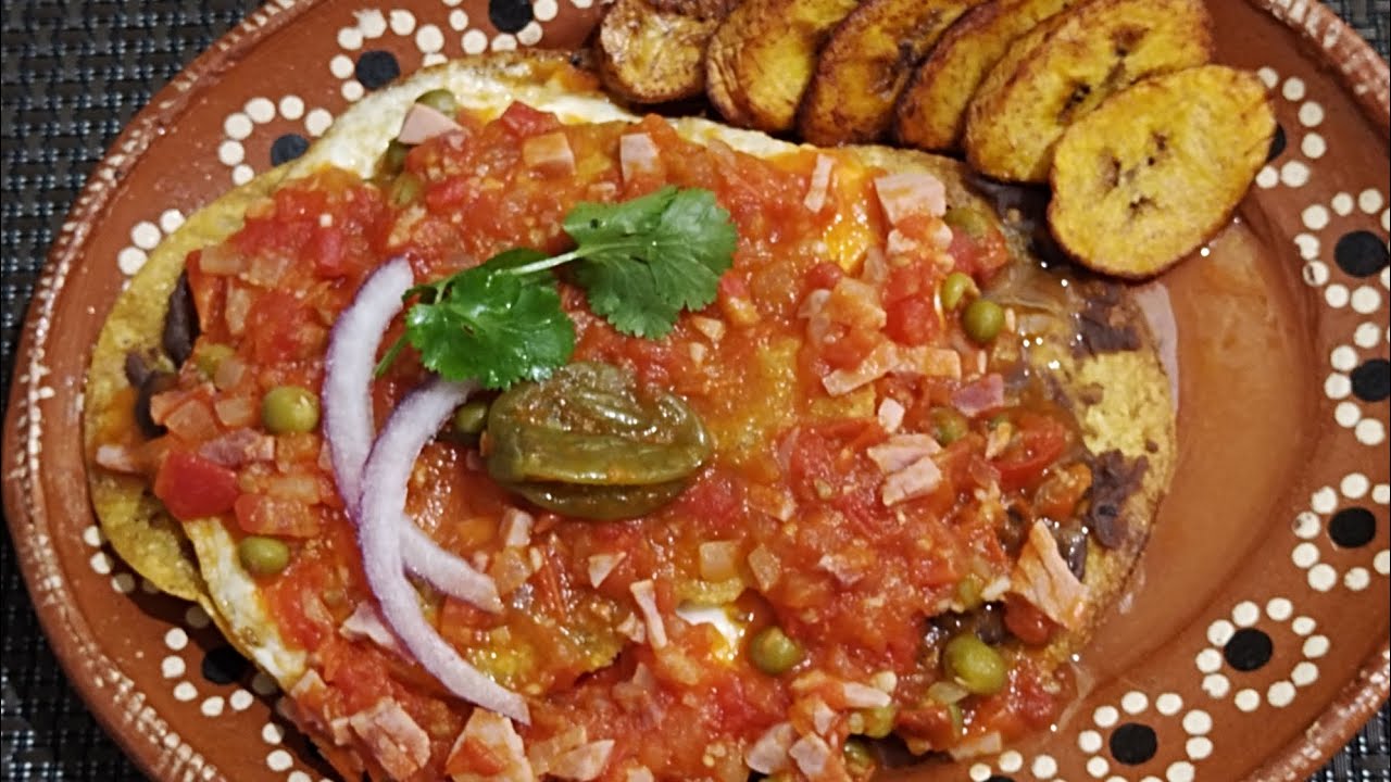 Huevos Motuleños, comida Yucateca! 