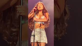Olivia RODRIGO VERNIETIGT het podium met SCHOKKENDE 'Traitor'-uitvoering 😱🔥#oliviarodrigo #shorts
