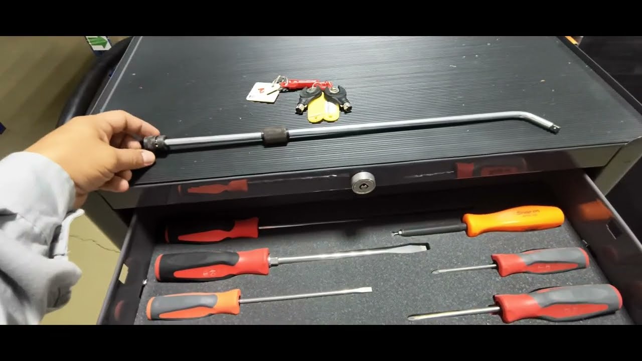 Snap On Tool Trolley | Rolling Drawer with Full Set of Tools