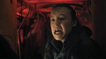 The Last of Us Season 2 Episode 4 Ellie and Dina VS Infected Subway Chase Scene!