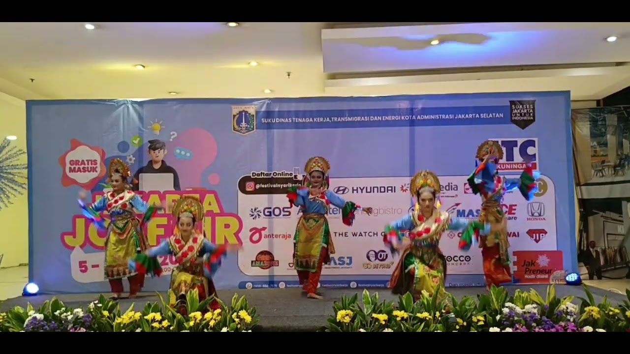 Tari Ngecek Setepak || Tari Betawi kreasi || Sanggar Kencana Wungu