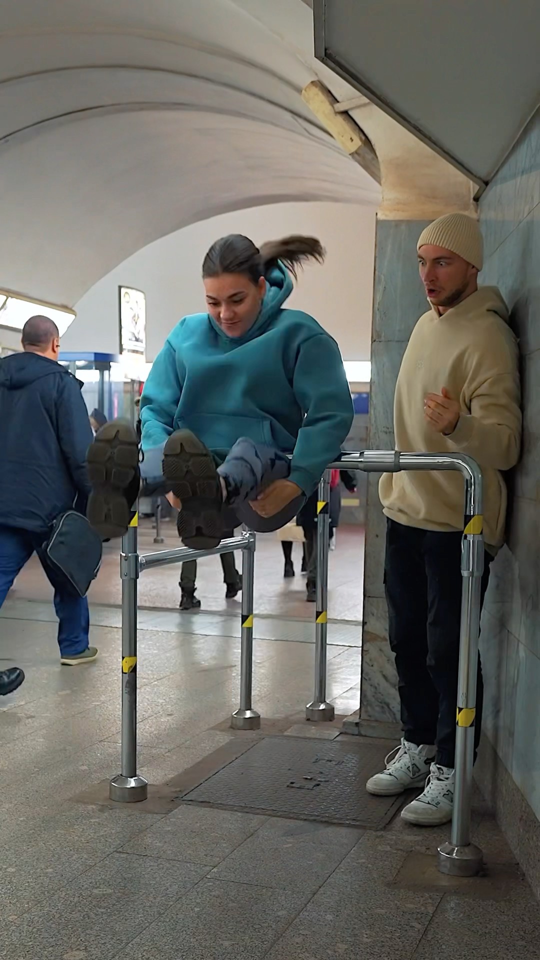 The Best Pick Up Line Went Wrong?? #kiryakolesnikov #prank #funny #comedy #pickupline #stunts