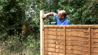 How to Fix Trellis On Top of Fence Panels This quick video demonstration will show you just how quick and easy it is to attach trellis to the top of your fence panels. Helping to