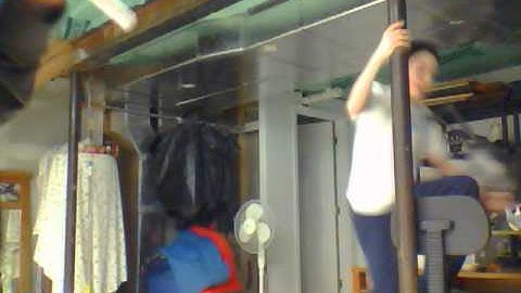 HOW TO GET OUT OF MAP ON ARKADEN ON MW3 NO HACKS!